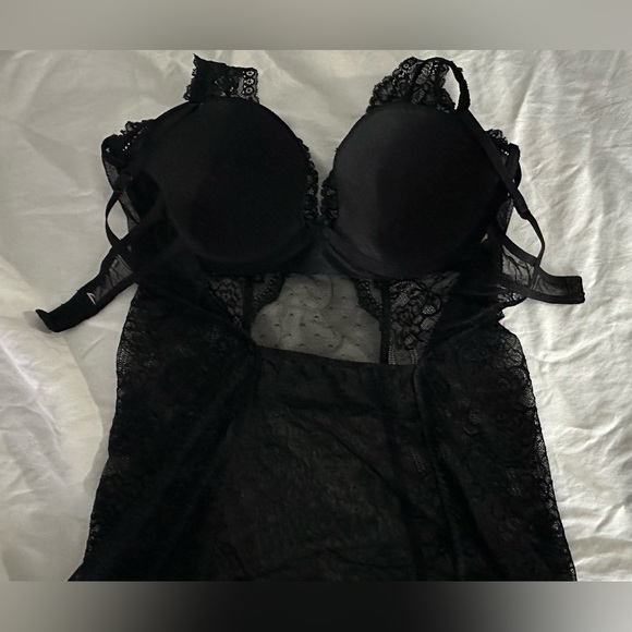 Women’s Chemise - Picture 7 of 14